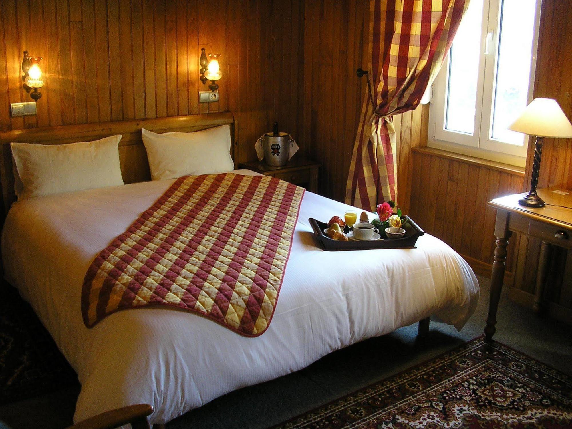 Logis Hotel Des Bains Gérardmer Eksteriør bilde
